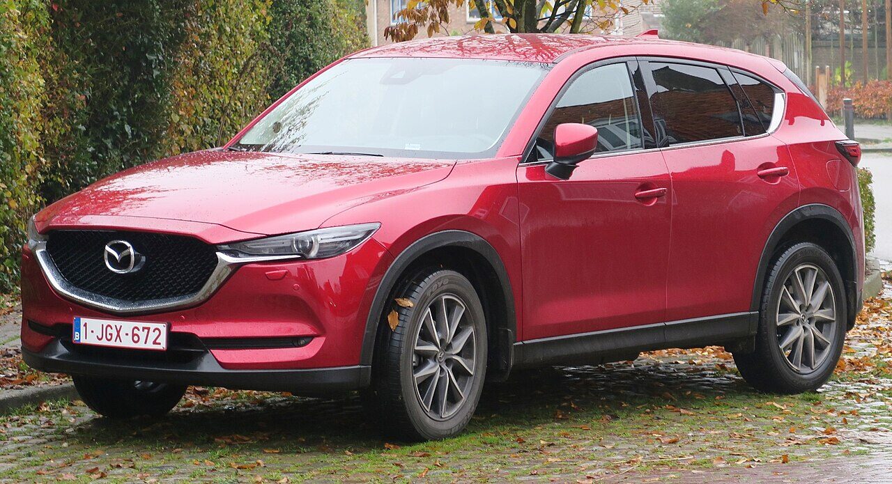 Mazda CX-5 (KF), pre- or post-facelift not identified · front three-quarter