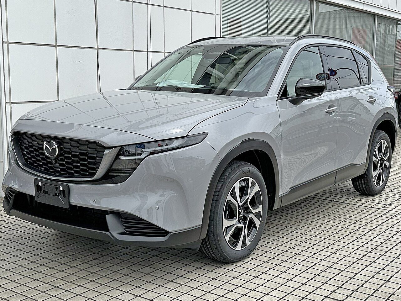 Mazda CX-5 (KM) · front three-quarter