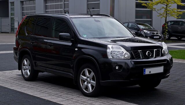 Nissan X-Trail (T31), pre- or post-facelift not identified · front three-quarter